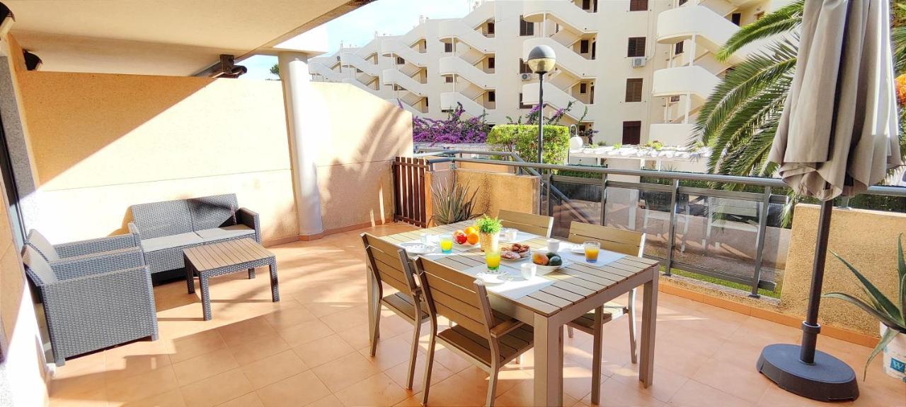 Apartamento Jacaranda By Denia Costa Екстериор снимка